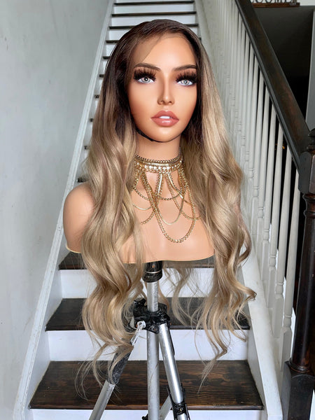 *CLEARANCE 26” high density dimensional champagne blonde frontal wig with natural brown roots