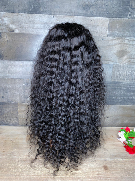 24’’ HD Lace 5x5 Cambodian curly 3.5 bundles