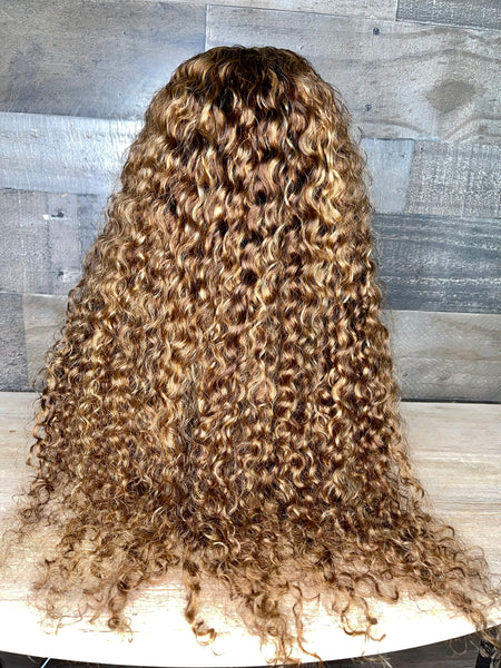 28” beautiful brown and blonde Cambodian curly highlight Lace Frontal